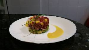 tartar atun aguacate y mango